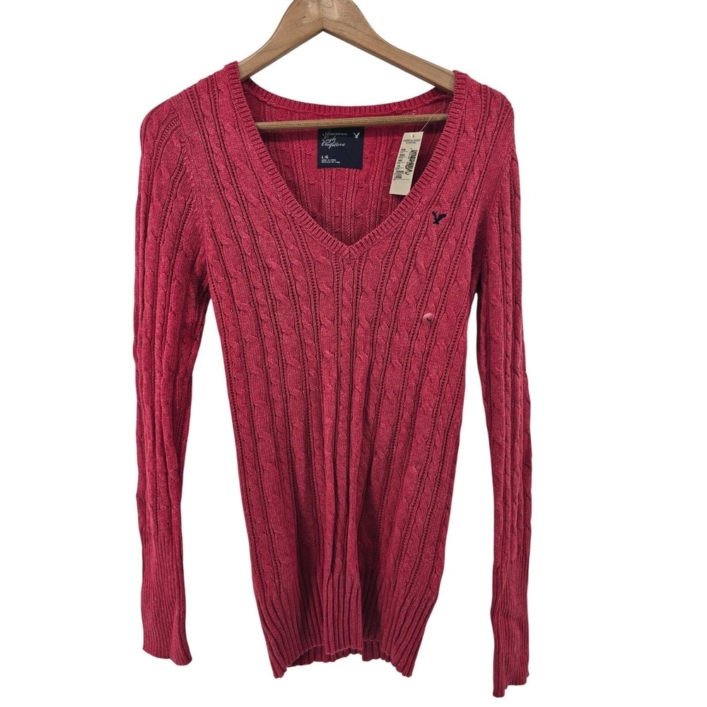 American Eagle Sweater Womens L Cable Knit V-Neck Pink Eagle Logo NEW